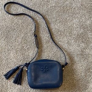Tory Burch Navy Camera Bag Mint Conditon
